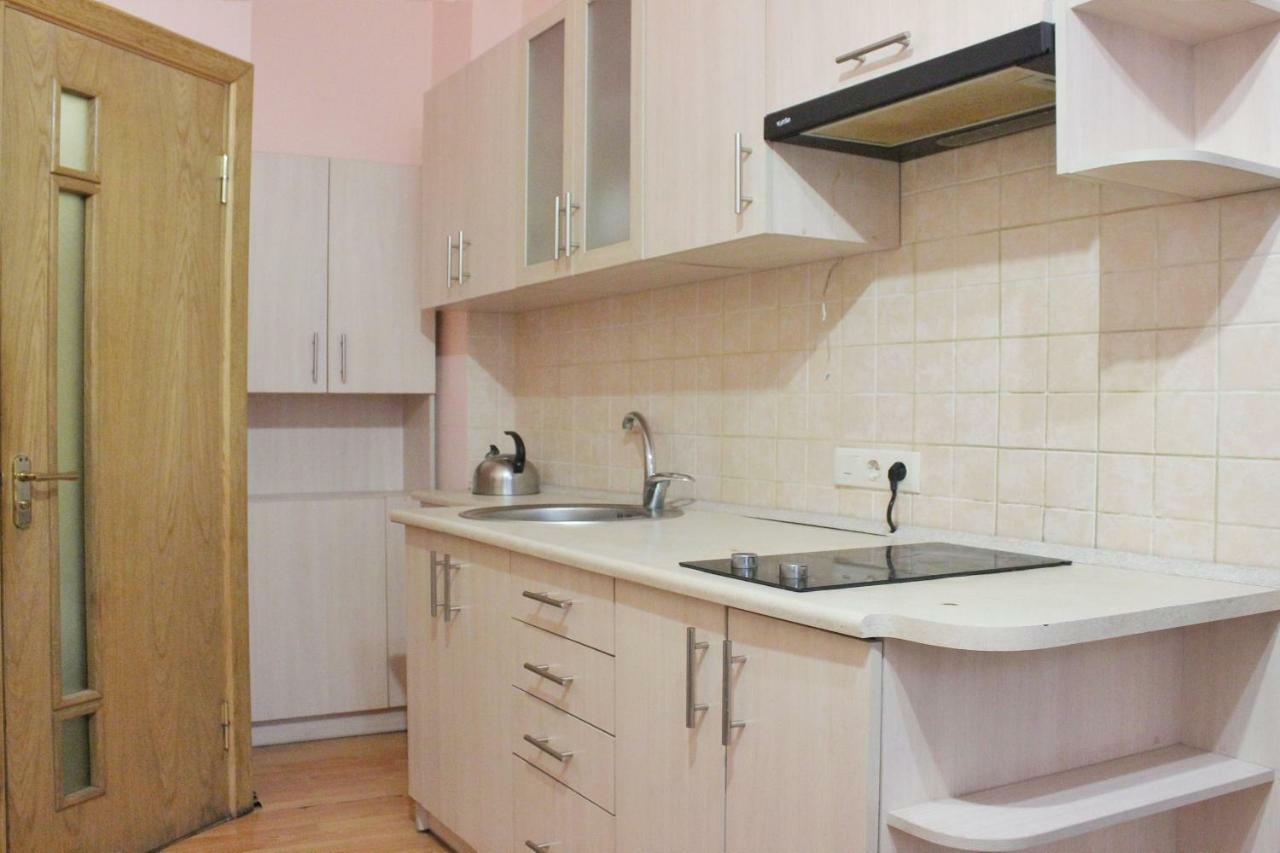 Квартира В Оренду По Вулиці Гавришкевича 10 Lviv Exterior photo